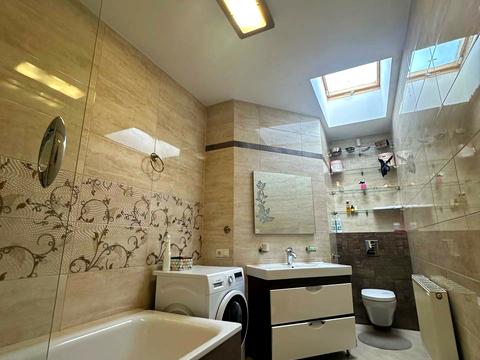 квартира за адресою Митрополита Андрея, 2