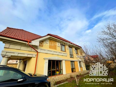 будинок за адресою Коритнянська вул., 1