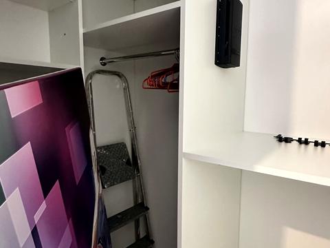 будинок за адресою Київ, Івана Світличного вул. (Петровського)