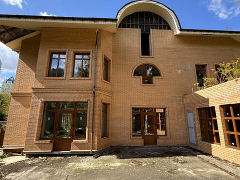 коммерческая по адресу Кудряшова пер., 10