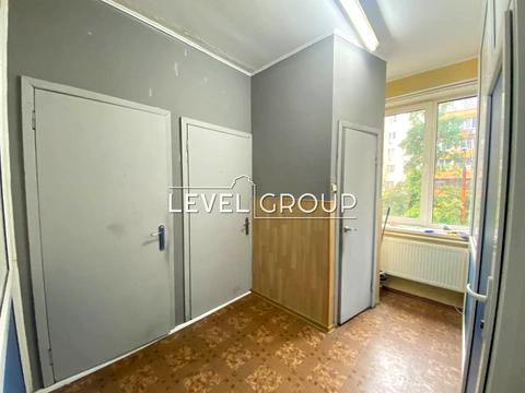 комерційна за адресою Володимира Івасюка просп. (Героїв Сталінграду), 65