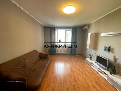 квартира за адресою Степана Руданського вул., 4-6