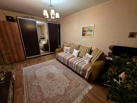 квартира за адресою Милославська вул., 16