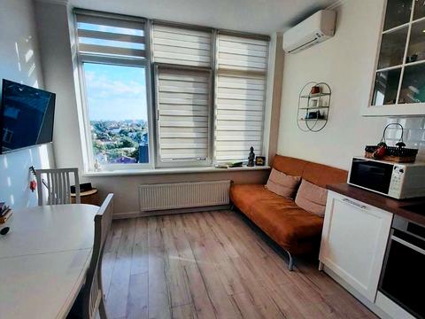 квартира по адресу Литературная , 8