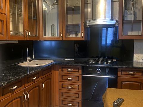 квартира за адресою Велика Васильківська вул. (Червоноармійська), 52