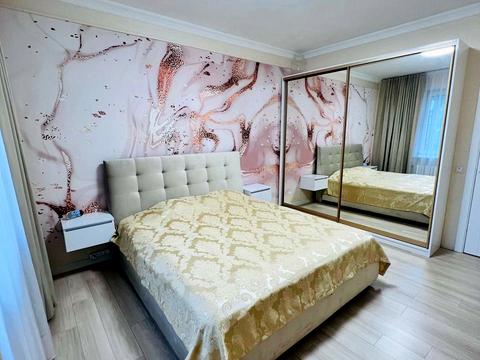 квартира за адресою Данила Галицького вул. (Будьонного), 38