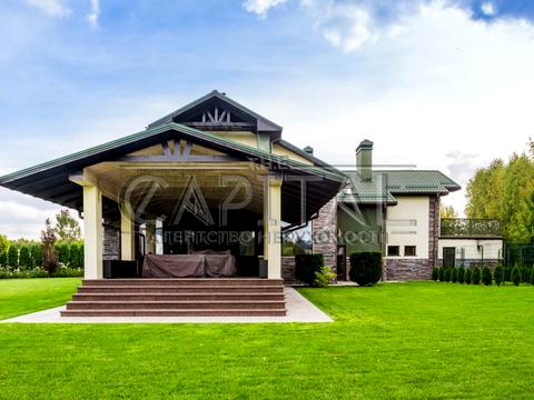 будинок за адресою світанкова, 10