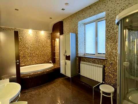 квартира по адресу Черноморская ул., 1