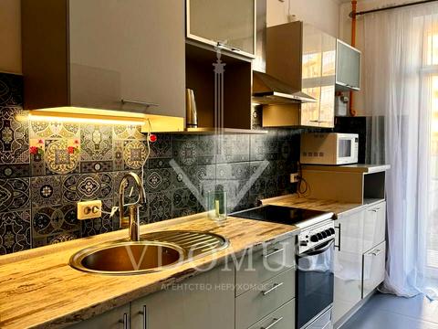 квартира за адресою Івана Кавалерідзе вул., 11