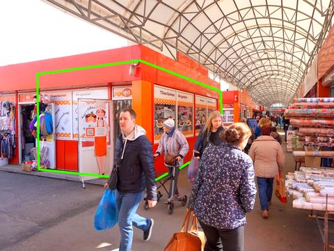 комерційна за адресою майдан Захисників України пл. (Повстання), 1