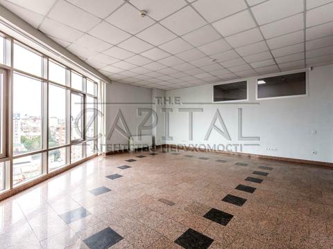 комерційна за адресою Велика Васильківська вул. (Червоноармійська), 72