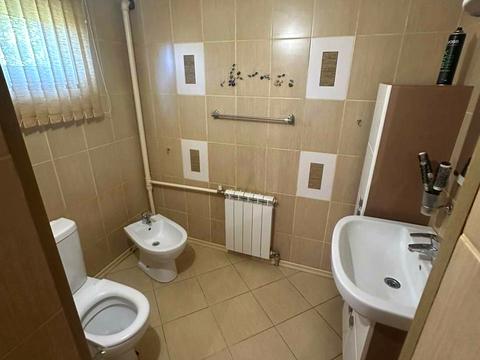 будинок за адресою Радістна