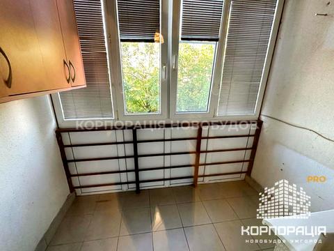 квартира за адресою Закарпатська вул., 44