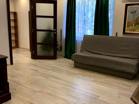 коммерческая по адресу Приймаченко Марии бульв. (Лихачева), 8