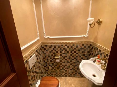 комерційна за адресою Київ, Верхня вул., 1-3