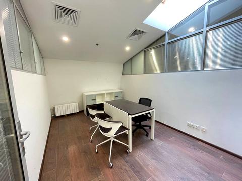 коммерческая по адресу Большая Васильковская ул. (Красноармейская), 1