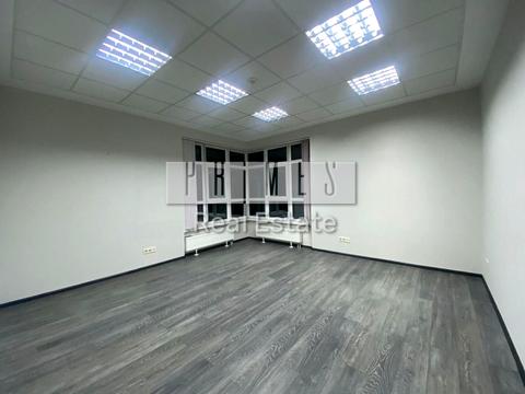 комерційна за адресою Кловський узвіз, 7
