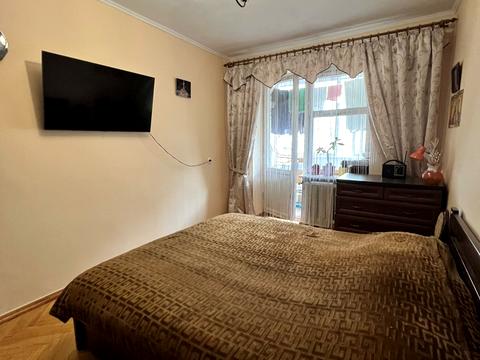 квартира за адресою Івана Величковського вул., 52