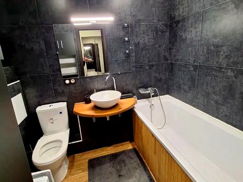 квартира за адресою Григорія Ващенка вул., 7