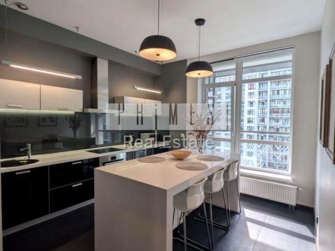 квартира по адресу Андрея Верхогляда ул. (Михайла Драгомирова), 5