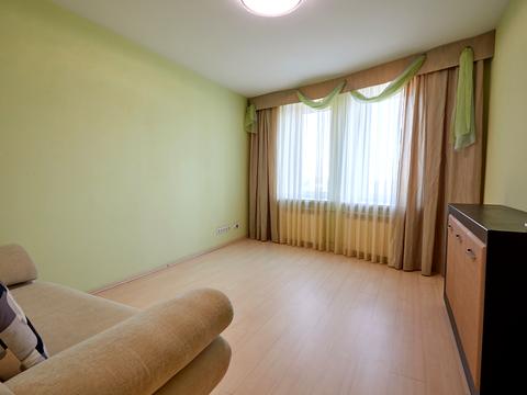 квартира за адресою Миколи Амосова вул., 4