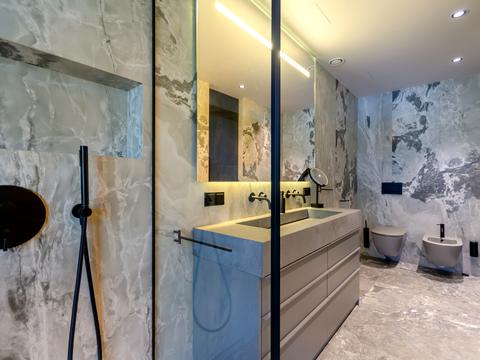 квартира по адресу Calle Dilova ул. (Димитрова), 2-Б