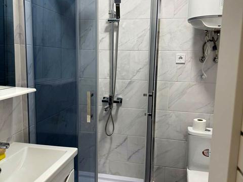 квартира за адресою 24 Серпня вул., 2