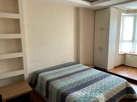 квартира по адресу Александра Мишуги ул., 2