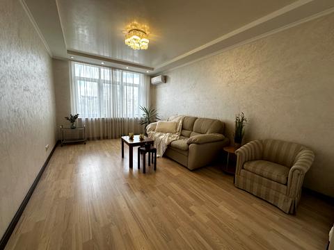 квартира за адресою Авіаконструктора Ігоря Сікорського вул. (Танкова), 4-Б