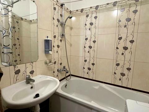квартира за адресою вул. Головацького, 10