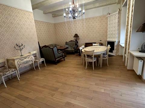 квартира за адресою Крутий узвіз, 5
