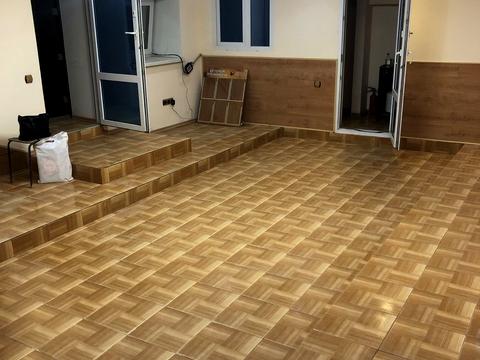 комерційна за адресою Почайнинська вул., 57/59