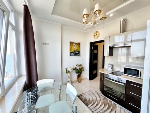 квартира за адресою Каманіна, 16а/1