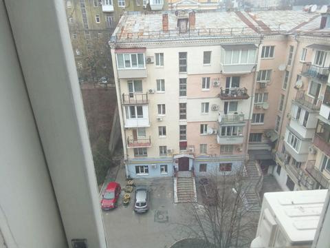 комерційна за адресою Хрещатик вул., 4