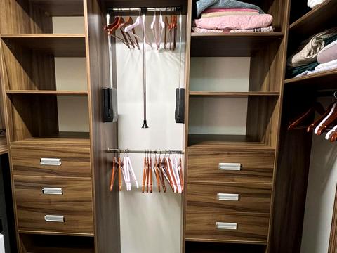 квартира за адресою Жасминова вул., 5б