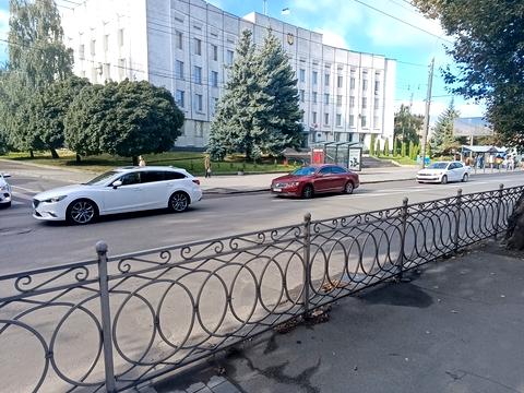 коммерческая по адресу вул. Соборна, 324