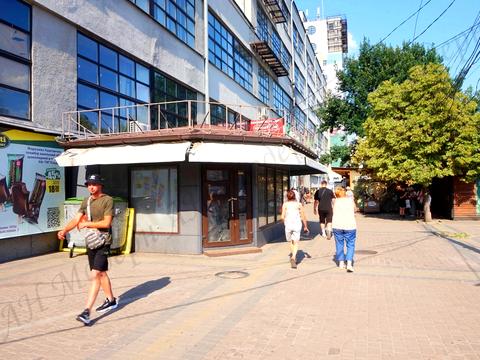 коммерческая по адресу Привокзальна пл., 2
