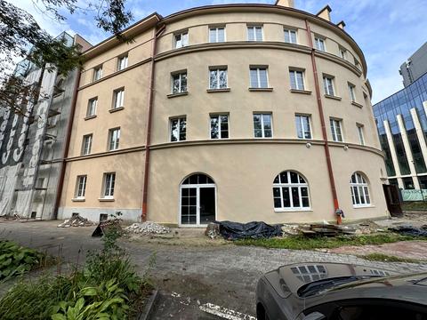 коммерческая по адресу Стрыйская ул., 66
