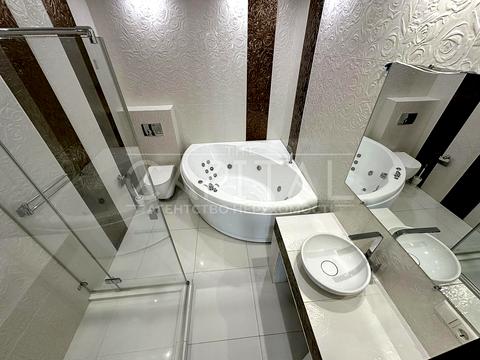 квартира за адресою Дніпровська набережна вул., 1