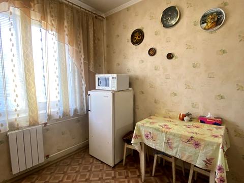 квартира за адресою Сержа Лифаря вул. (Олександра Сабурова), 5