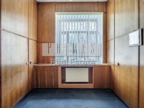 комерційна за адресою Стадіонна вул., 5