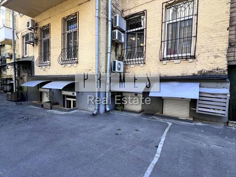 коммерческая по адресу Хрестовый пер. (Николая Гайцана ул.), 8/9