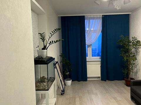 квартира за адресою Анни Ахматової вул., 22