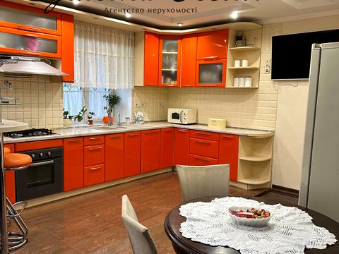 квартира по адресу Новоместенская ул., 10