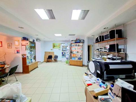 комерційна за адресою Заклинських вул., 1а