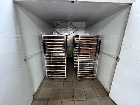 коммерческая по адресу КиЇвська, 16а