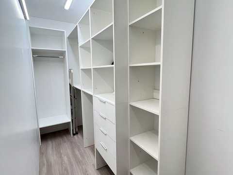 квартира за адресою Київ, Нижній Вал вул., (Будинок 1)