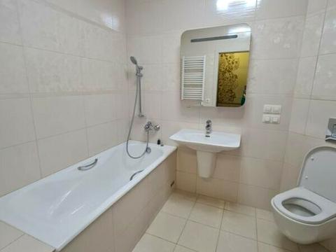 квартира за адресою Лебединська вул., 3