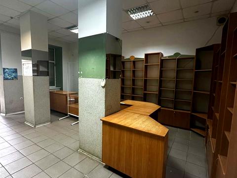 комерційна за адресою Івана Франка вул., 27