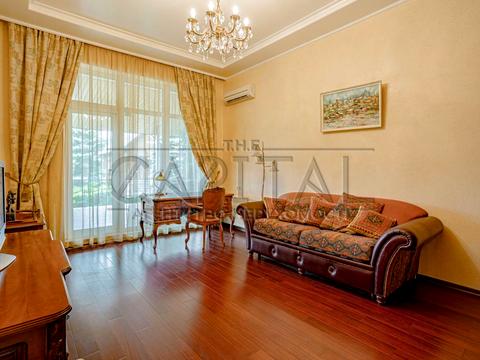 будинок за адресою Бориспільський